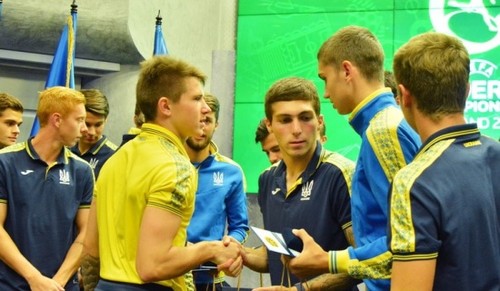 МАРКЕВИЧ: «Петраков в сборной U-19 создал прекрасный микроклимат»